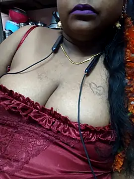 bakyasree143 online show from September 18, 2025, 11:41 pm