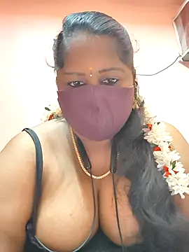 bakyasree143 online show from February 11, 2026, 7:58 pm