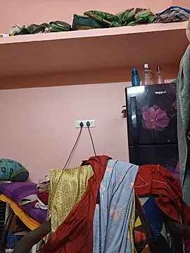 bakyasree143 online show from June 16, 2026, 7:36 pm