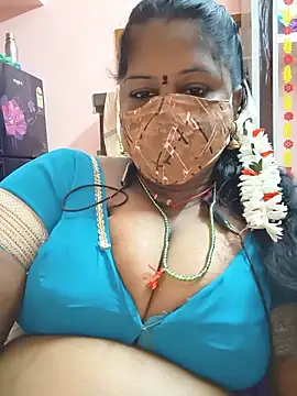 bakyasree143 online show from May 17, 2026, 8:42 pm