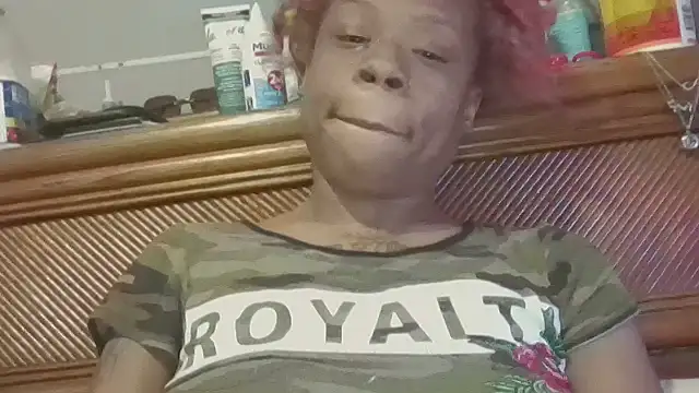 Snapshot of Tishrella6 chatting on February 12, 2026, 4:45 am Tishrella6 online show from February 12, 2026, 4:45 am