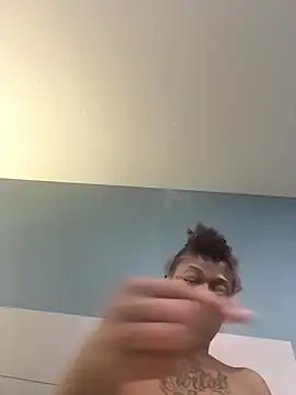 Snapshot of Tishrella6 chatting on January 7, 2026, 3:55 am Tishrella6 online show from January 7, 2026, 3:55 am