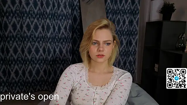 Snapshot of Brittney_Shaw chatting on November 12, 2025, 2:10 pm Brittney Shaw online show from November 12, 2025, 2:10 pm