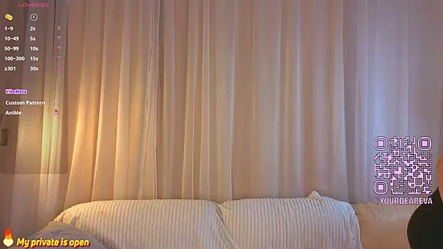 Snapshot of Brittney_Shaw chatting on June 20, 2026, 4:12 pm Brittney Shaw online show from June 20, 2026, 4:12 pm