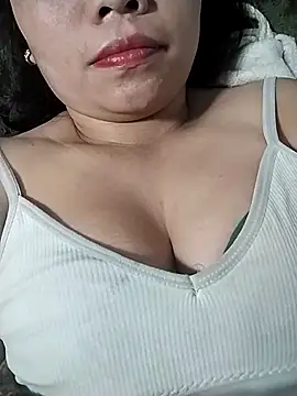 venu00 online show from May 2, 2026, 12:49 am