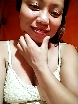 venu00 online show from September 19, 2025, 2:21 pm