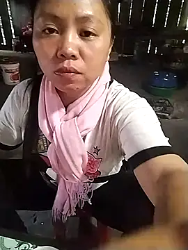 venu00 online show from December 1, 2025, 2:56 am