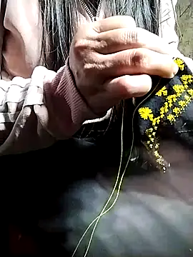 venu00 online show from February 26, 2026, 2:28 pm