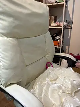 kem 2000 online show from February 16, 2026, 1:48 am