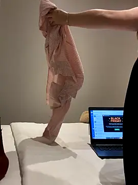 kem 2000 online show from November 26, 2025, 12:49 pm