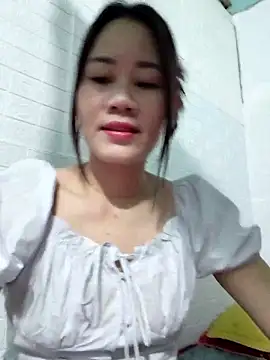Snapshot of Singlemom69x chatting on September 28, 2025, 1:18 pm Singlemom69x online show from September 28, 2025, 1:18 pm