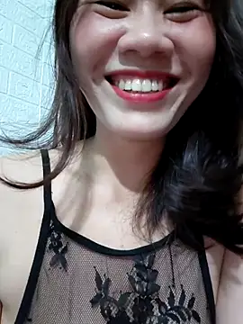 Singlemom69x online show from June 21, 2026, 1:17 pm