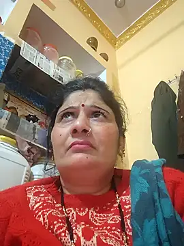 Snapshot of Rakhi99x chatting on February 6, 2026, 2:57 pm Rakhi99x online show from February 6, 2026, 2:57 pm