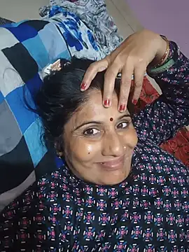 Snapshot of Rakhi99x chatting on July 21, 2026, 5:25 pm Rakhi99x online show from July 21, 2026, 5:25 pm