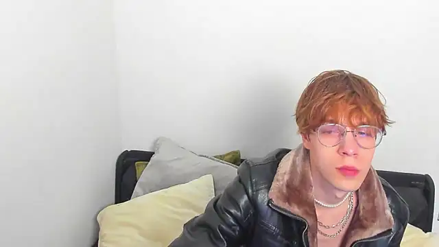 Snapshot of JasperWilson chatting on October 9, 2025, 4:29 pm JasperWilson online show from October 9, 2025, 4:29 pm