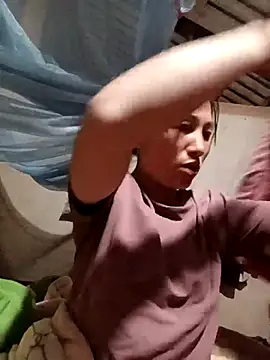 YAYAA-502 online show from December 16, 2025, 1:26 pm