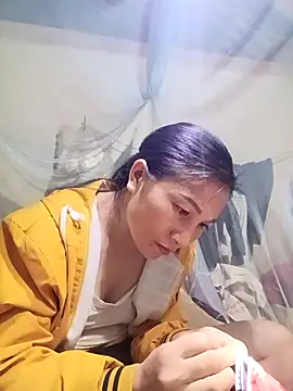 YAYAA-502 online show from November 10, 2025, 2:11 pm