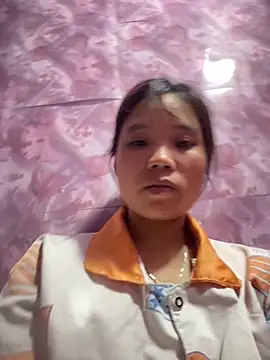 Ngoc-bbi online show from April 30, 2026, 2:24 pm