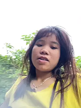 Ngoc-bbi online show from April 28, 2026, 12:20 am