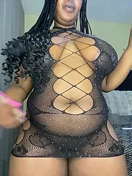 Snapshot of Ebony_Warlock_ chatting on July 17, 2026, 8:11 am Ebony Warlock online show from July 17, 2026, 8:11 am