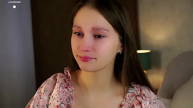 MelaniSeiver online show from November 3, 2025, 1:11 am