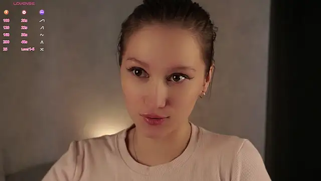 Snapshot of MelaniSeiver chatting on July 27, 2026, 1:23 am MelaniSeiver online show from July 27, 2026, 1:23 am