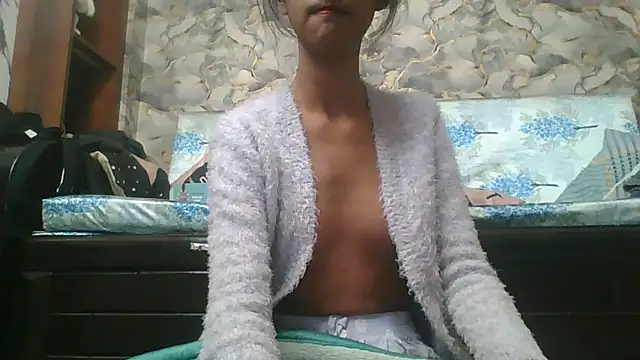 lily 9900 online show from December 4, 2025, 6:07 pm