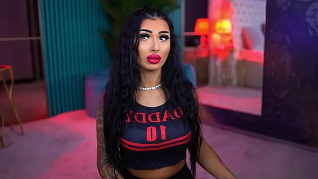 ArabellaPosh online show from October 12, 2025, 4:58 am