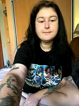 Snapshot of DazzzlingDame chatting on September 11, 2025, 1:33 pm DazzzlingDame online show from September 11, 2025, 1:33 pm