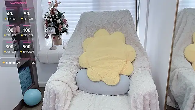 Snapshot of BlueBaby-77 chatting on October 29, 2025, 3:05 am BlueBaby-77 online show from October 29, 2025, 3:05 am