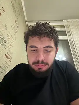 Sam Gladiator online show from November 3, 2025, 6:22 pm