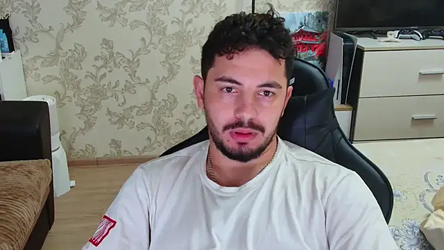 Sam Gladiator online show from September 24, 2025, 8:37 pm