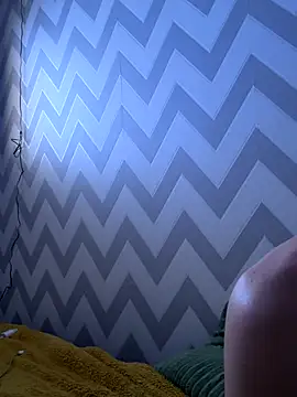 Snapshot of Seriy43 chatting on November 5, 2025, 2:36 am Seriy43 online show from November 5, 2025, 2:36 am