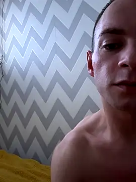 Snapshot of Seriy43 chatting on November 4, 2025, 12:14 am Seriy43 online show from November 4, 2025, 12:14 am