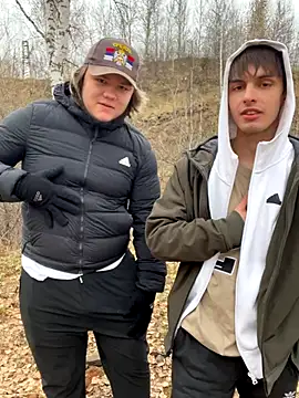 Snapshot of desiredude9 chatting on October 22, 2025, 8:25 am desiredude9 online show from October 22, 2025, 8:25 am