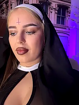 Snapshot of AubrieleRouj1 chatting on October 31, 2025, 4:58 pm AubrieleRouj1 online show from October 31, 2025, 4:58 pm