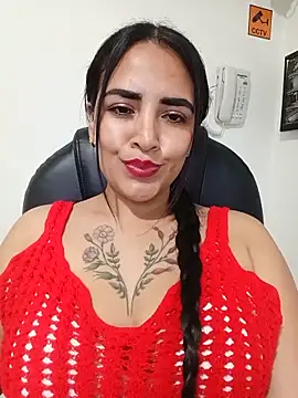 Snapshot of MAYE__13 chatting on June 14, 2026, 12:07 am MAYE 13 online show from June 14, 2026, 12:07 am