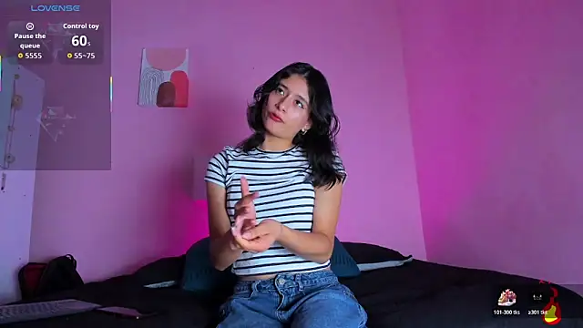 Snapshot of Georgina_Ferri_ chatting on November 20, 2025, 5:13 pm Georgina Ferri online show from November 20, 2025, 5:13 pm