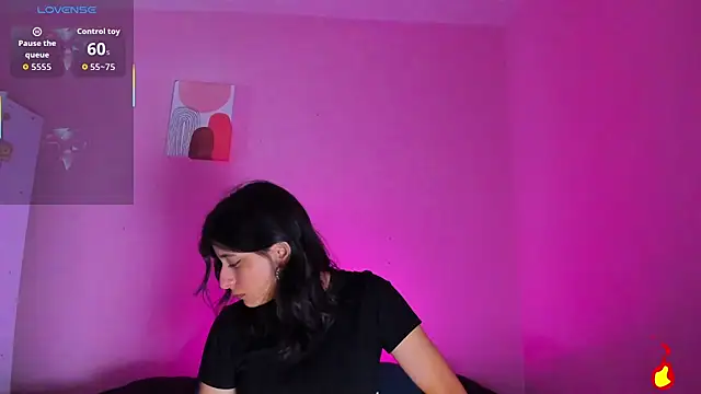 Snapshot of Georgina_Ferri_ chatting on October 29, 2025, 5:23 pm Georgina Ferri online show from October 29, 2025, 5:23 pm