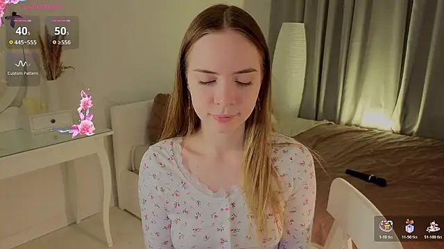 CarollSmithh online show from March 14, 2026, 9:32 pm