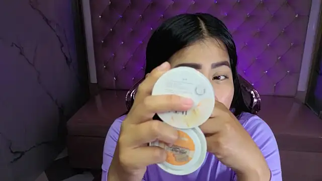 Snapshot of Victoria_b_ chatting on November 27, 2025, 7:47 pm Victoria b online show from November 27, 2025, 7:47 pm