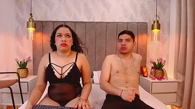 Snapshot of Victoria_606 chatting on October 24, 2025, 12:15 pm Victoria 606 online show from October 24, 2025, 12:15 pm