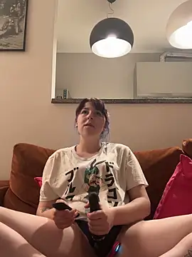 Snapshot of ilaria_miss98 chatting on April 14, 2026, 7:08 pm ilaria miss98 online show from April 14, 2026, 7:08 pm