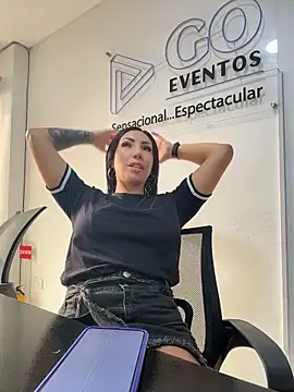 Snapshot of Sarahlove_90 chatting on December 5, 2025, 7:55 pm Sarahlove 90 online show from December 5, 2025, 7:55 pm