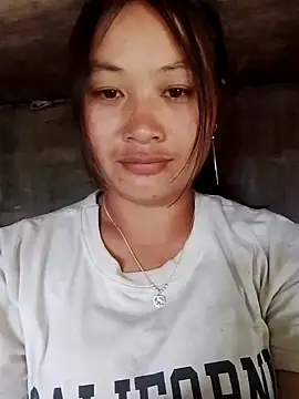 lusy-bae online show from September 19, 2025, 5:11 am