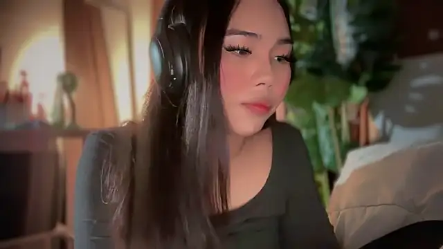 Snapshot of iamvalerixxx chatting on November 20, 2025, 10:49 am iamvalerixxx online show from November 20, 2025, 10:49 am