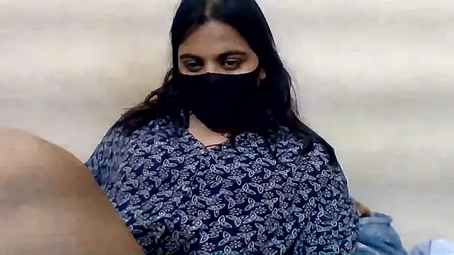Snapshot of Vaani_Singha chatting on June 16, 2026, 4:18 pm Vaani Singha online show from June 16, 2026, 4:18 pm