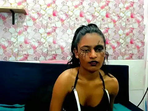 Snapshot of indianjasmine4u chatting on October 31, 2025, 8:44 am indianjasmine4u online show from October 31, 2025, 8:44 am