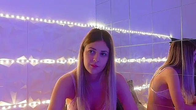 Aishha  online show from October 17, 2025, 5:11 am