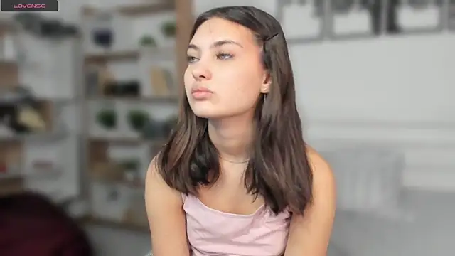 FunnyyMonkeyy online show from February 1, 2026, 8:01 am